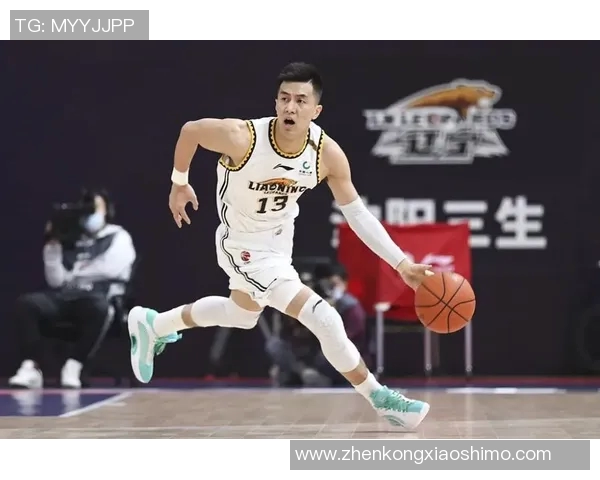 郭艾伦带领中国男篮再创辉煌展现篮球魅力与团队精神的完美结合 郭艾伦带领中国男篮再创辉煌展现篮球魅力与团队精神的完美结合